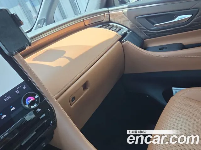 Toyota Alphard Generation 4 — Фото автомобиля 7