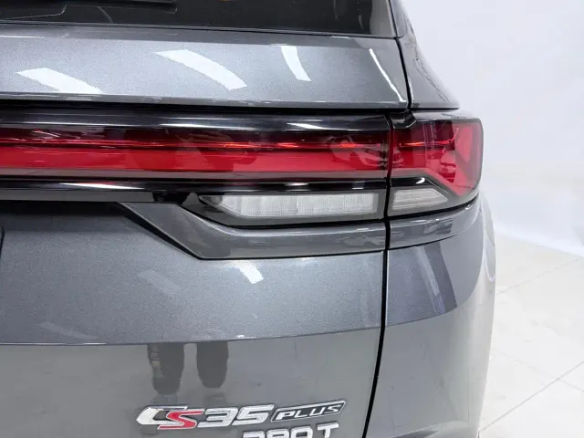 Changan CS35 Plus — Фото автомобиля 9