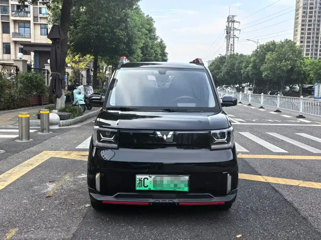 Wuling Hongguang Mini EV — Фото автомобиля 2