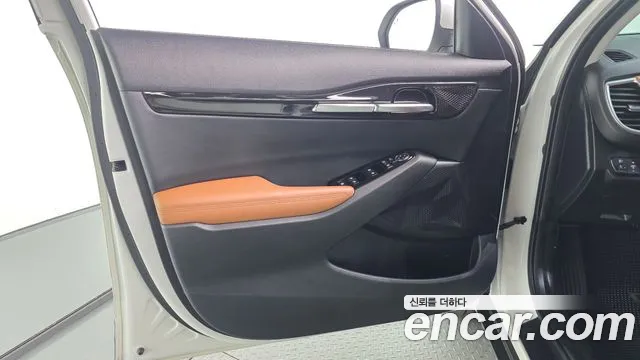 Kia Seltos — Фото автомобиля 13