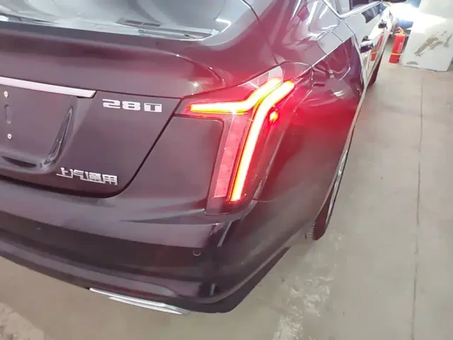 Cadillac CT5 — Фото автомобиля 7