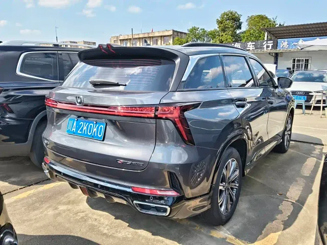 Changan CS75 Plus — Фото автомобиля 14