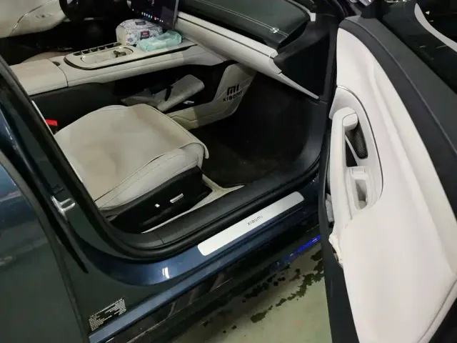 Xiaomi SU7 — Фото автомобиля 8