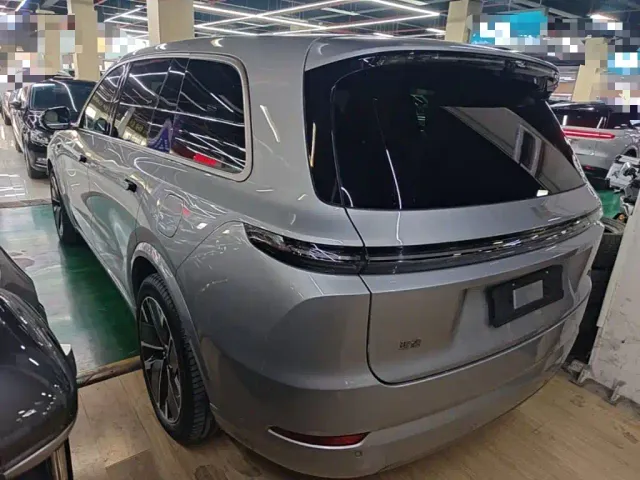 Li Auto L9 — Фото автомобиля 4
