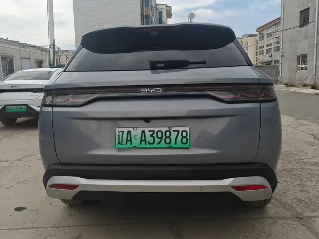 BYD Song Ultra — Фото автомобиля 8