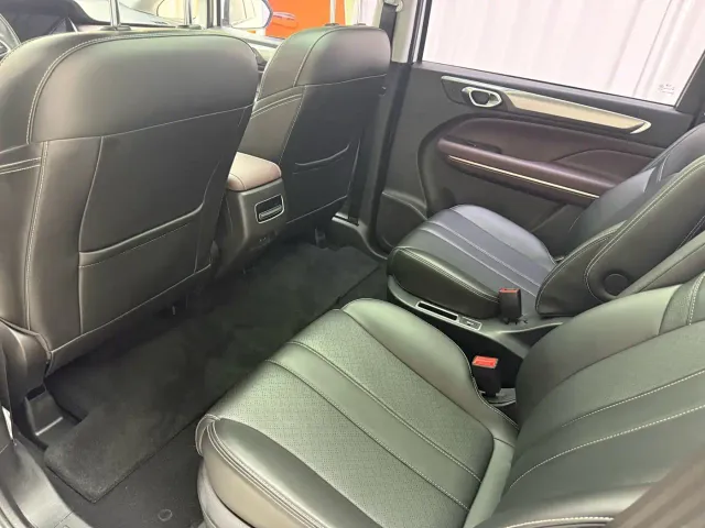 GAC Trumpchi M6 — Фото автомобиля 16