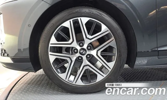 Hyundai Grandeur GN7 — Фото автомобиля 5
