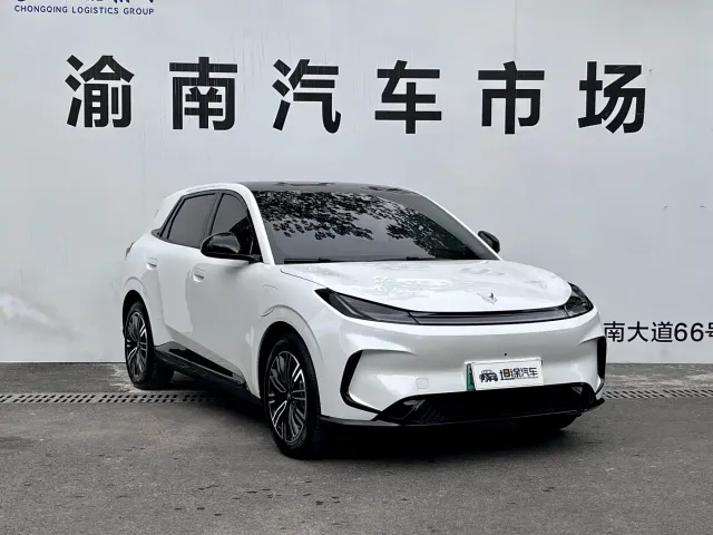 Arcfox T1 — Фото автомобиля 3