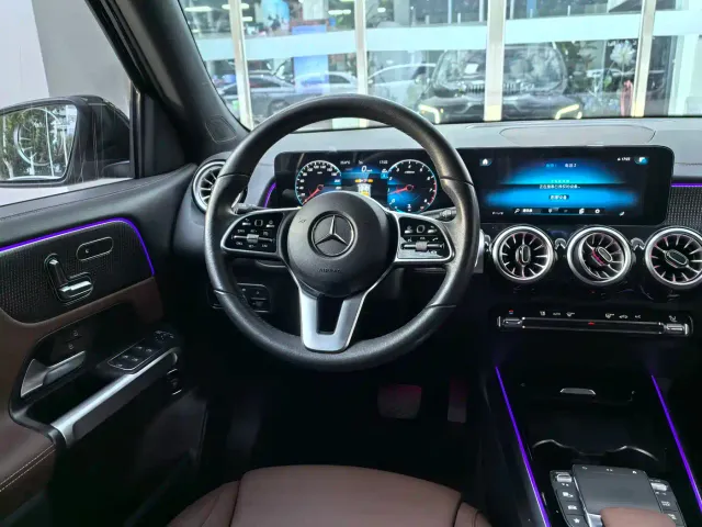 Mercedes-Benz GLB-Class — Фото автомобиля 14