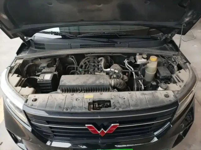 Wuling Zhengcheng — Фото автомобиля 19