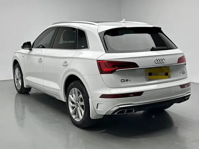 Audi Q5L — Фото автомобиля 7