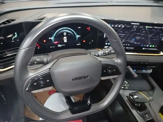 Changan X5 Plus — Фото автомобиля 10
