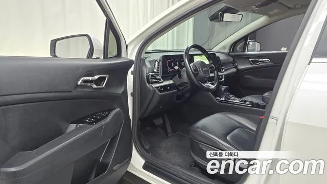 Kia Sportage Sportage 5-е поколение Бензин 1.6 турбо 2WD — Фото автомобиля 11