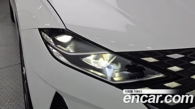 Hyundai Grandeur New — Фото автомобиля 22