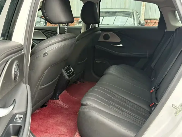 Chery Fulwin A8 — Фото автомобиля 6