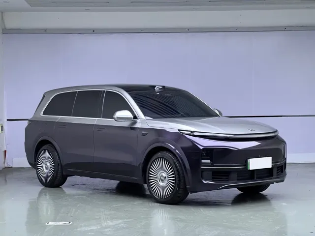 Li Auto L9 — Фото автомобиля 3