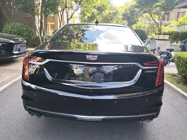 Cadillac CT6 — Фото автомобиля 5