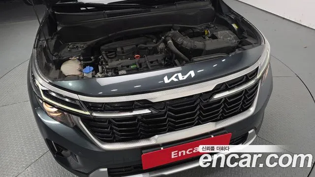 Kia Seltos — Фото автомобиля 6