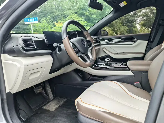 BYD Qin PLUS — Фото автомобиля 4