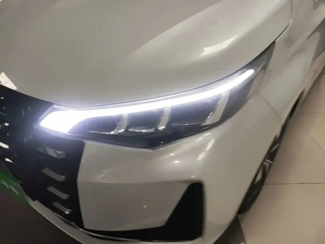 GAC Trumpchi M6 — Фото автомобиля 23