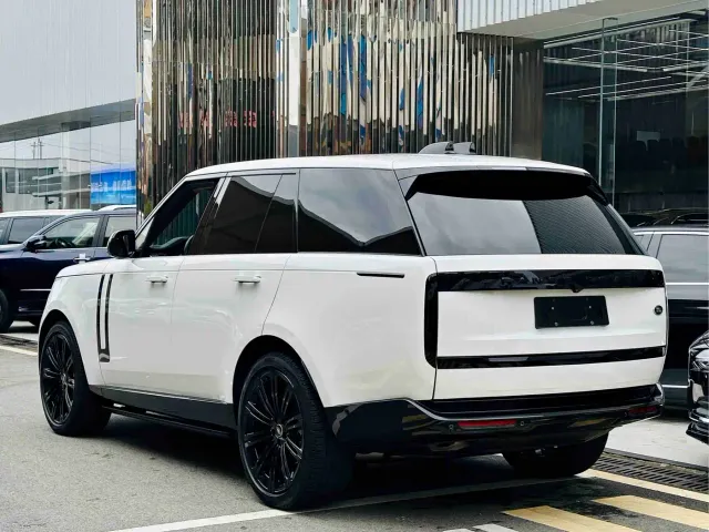 Land Rover Range Rover — Фото автомобиля 4