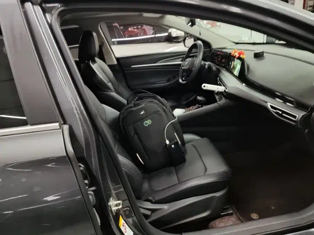 Changan Eado — Фото автомобиля 24