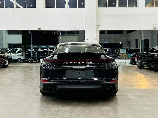 Porsche Panamera — Фото автомобиля 5
