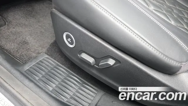 Genesis GV80 2.5T Бензин AWD — Фото автомобиля 6