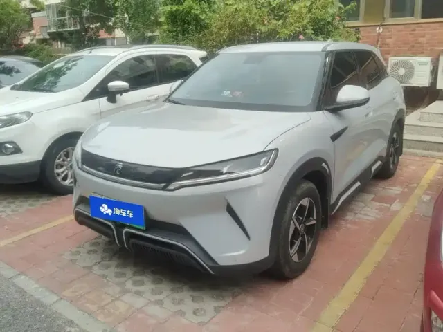 Фотография автомобиля — BYD Yuan UP