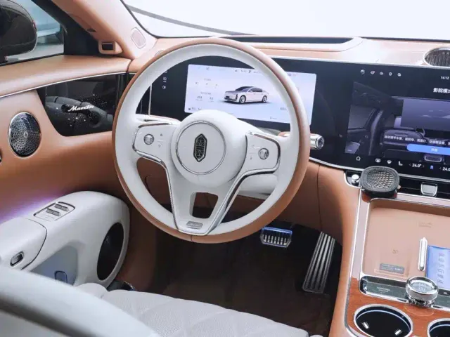 Maextro S800 — Фото автомобиля 7