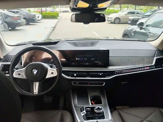 BMW X5 — Фото автомобиля 7