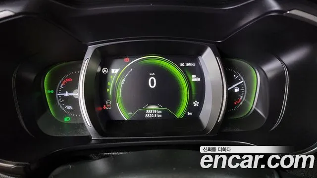 Renault-KoreaSamsung QM6 Новый QM6 2.0 GDe Première 2WD — Фото автомобиля 7