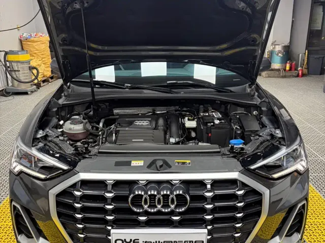 Audi Q3 — Фото автомобиля 9