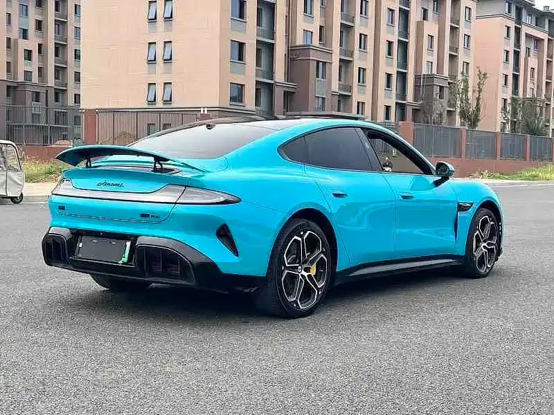 Xiaomi Auto Xiaomi SU7 2024 AWD Extended Range Advanced Smart Driving Max Edition — Фото автомобиля 9