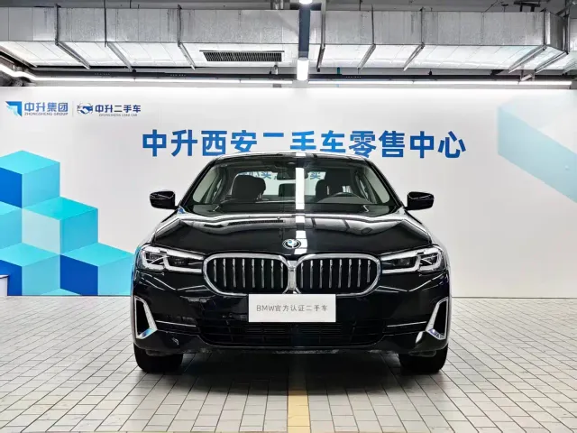 BMW 5 Series — Фото автомобиля 2