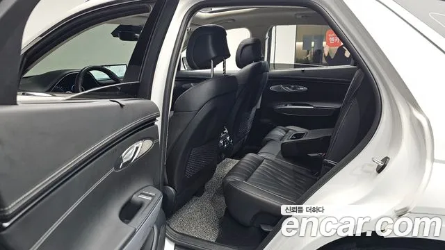 Genesis GV70 2.5T Бензин AWD — Фото автомобиля 9