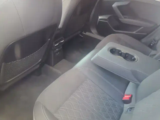 Audi Audi A3 2023 A3L Limousine 35 TFSI Luxury Sport — Фото автомобиля 11