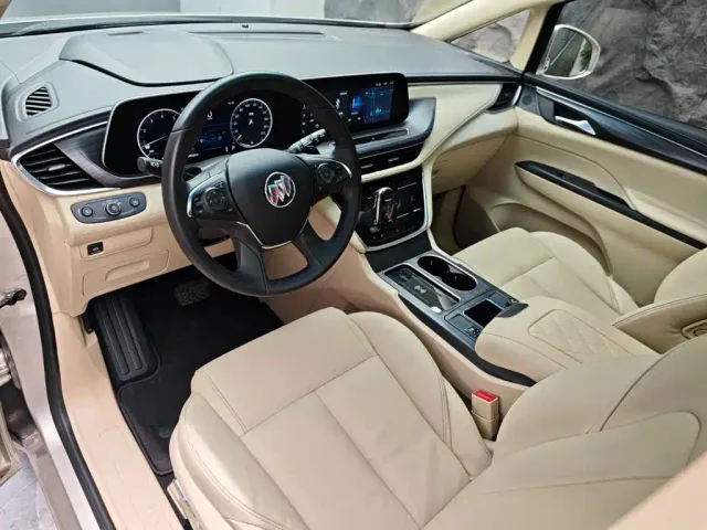Buick GL8 — Фото автомобиля 6