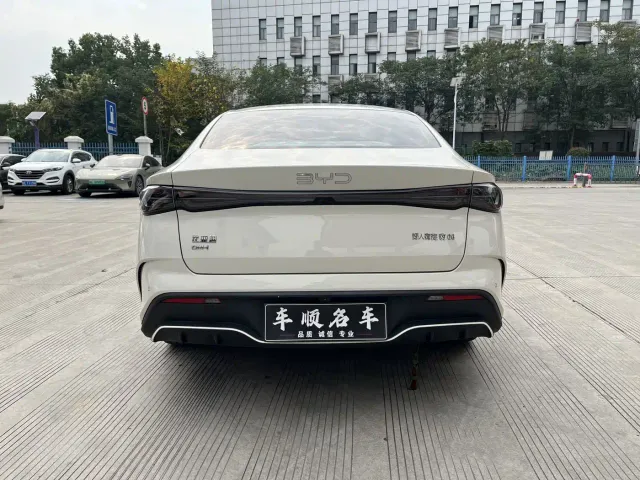 BYD Seal 06 — Фото автомобиля 8