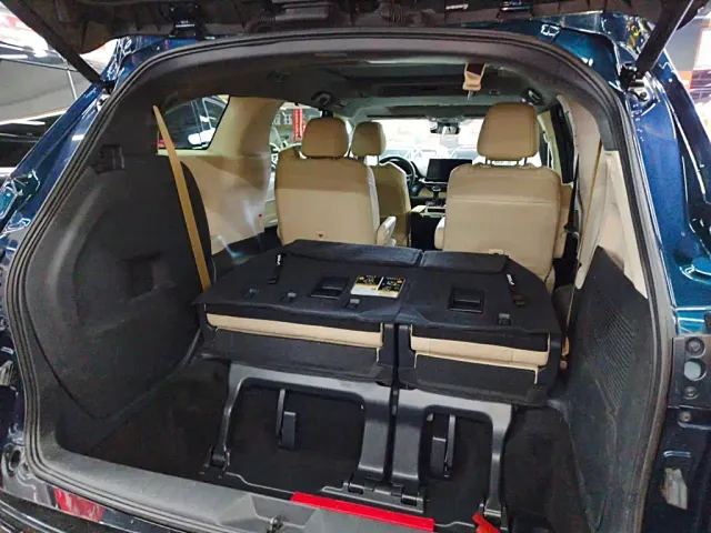Toyota Granvia — Фото автомобиля 8