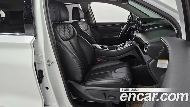 Hyundai Santafe — Фото автомобиля 25