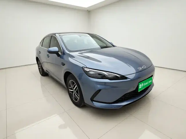 BYD Seal 05 DM-i — Фото автомобиля 5