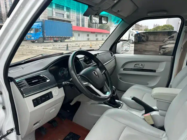 Jinbei New Hiace X30L — Фото автомобиля 9