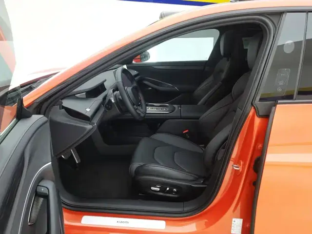 Xiaomi SU7 — Фото автомобиля 9