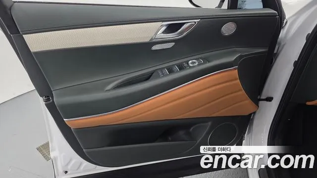 Genesis GV80 2.5T Бензин AWD — Фото автомобиля 22