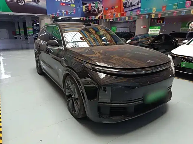 Li Auto L9 — Фото автомобиля 3