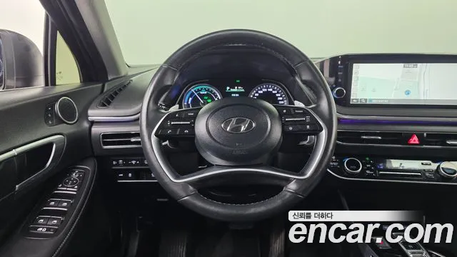 Hyundai Sonata — Фото автомобиля 15