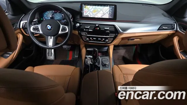 BMW 5-Series — Фото автомобиля 7