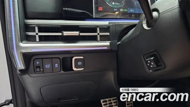 Hyundai Santa Fe MX5 — Фото автомобиля 22