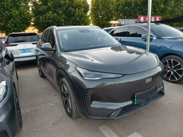 Geely Galaxy E5 — Фото автомобиля 3